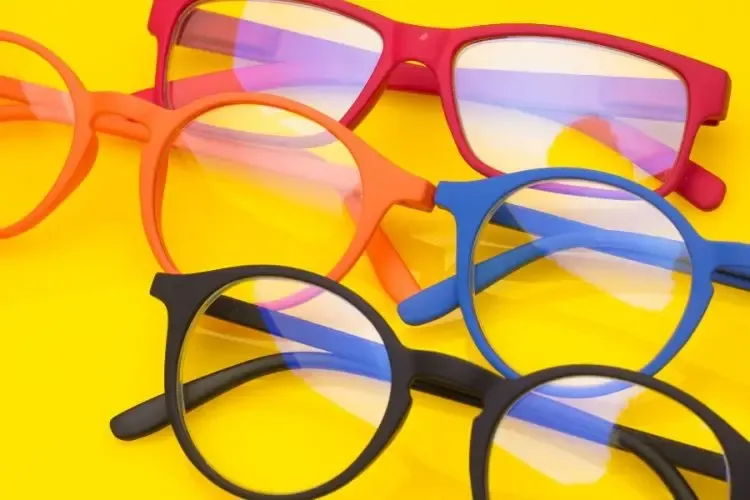 Lunettes spécialement conçues pour les daltoniens afin d’améliorer la perception des couleurs