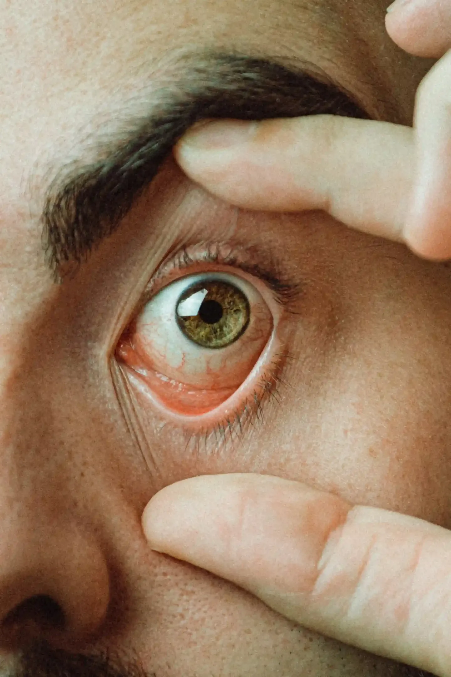 apprendre_facilement_à_mettre_et_enlever_des_lentilles_de_contact